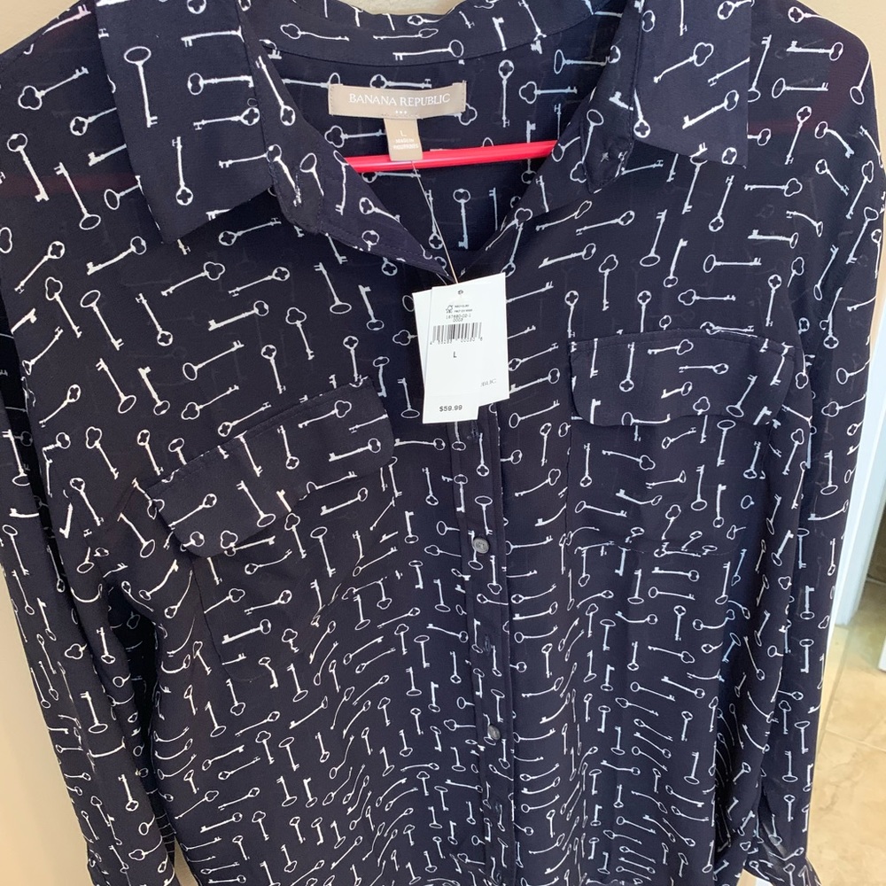Banana Republic New Navy Blue Blouse (Large)